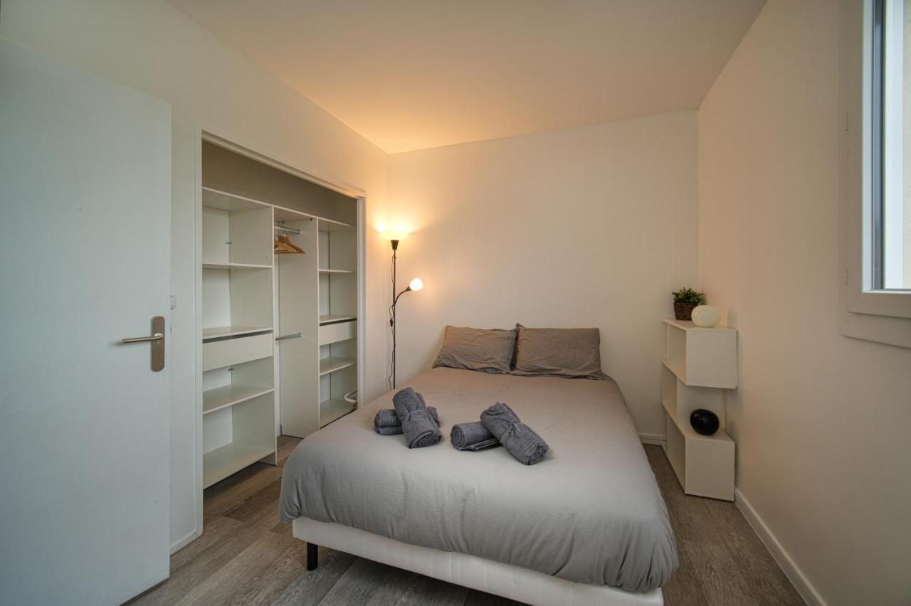 Appartement Tout Equipe Parking Balcon 2 Chambres Marseille Eksteriør bilde