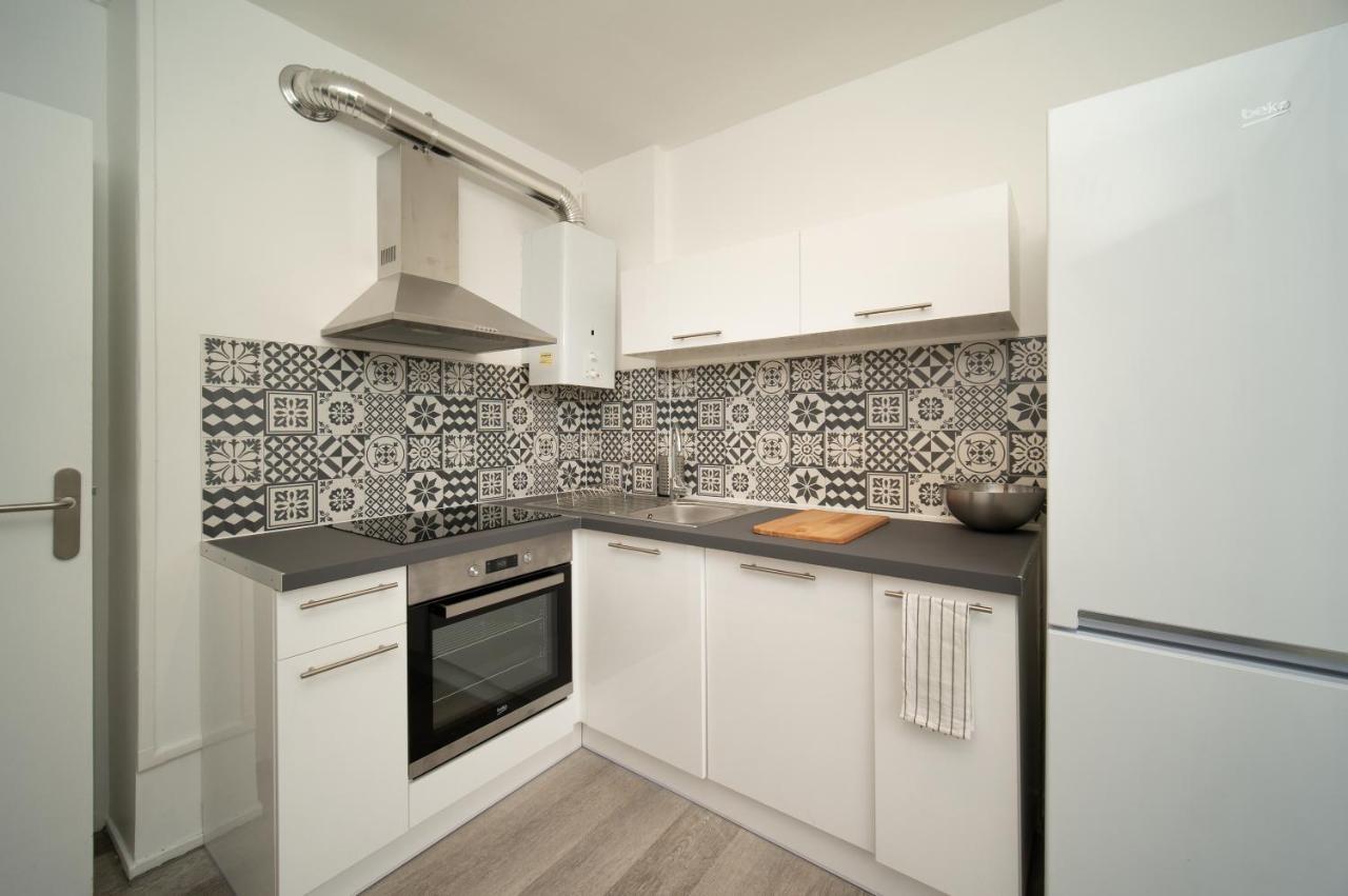 Appartement Tout Equipe Parking Balcon 2 Chambres Marseille Eksteriør bilde