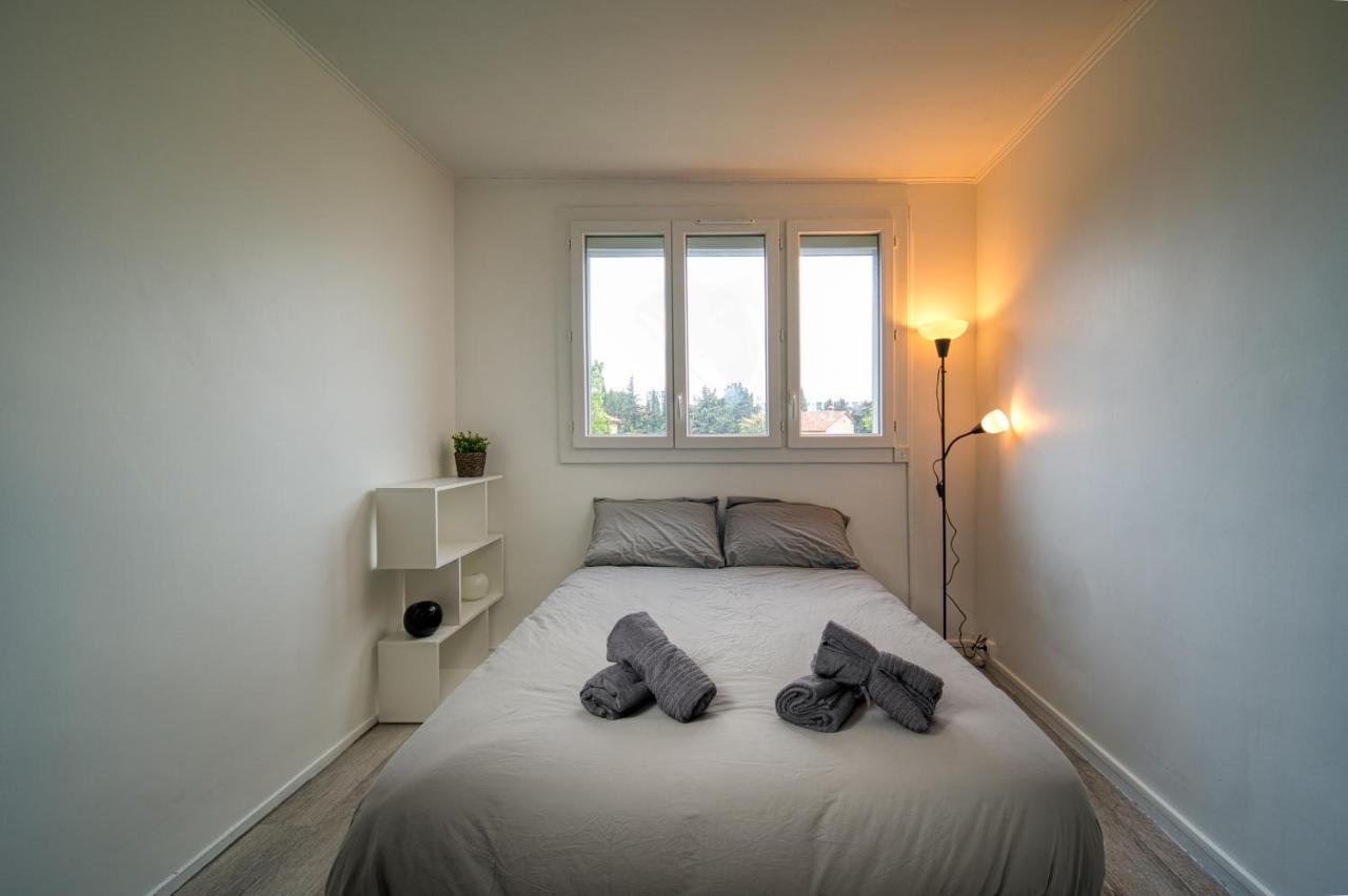 Appartement Tout Equipe Parking Balcon 2 Chambres Marseille Eksteriør bilde